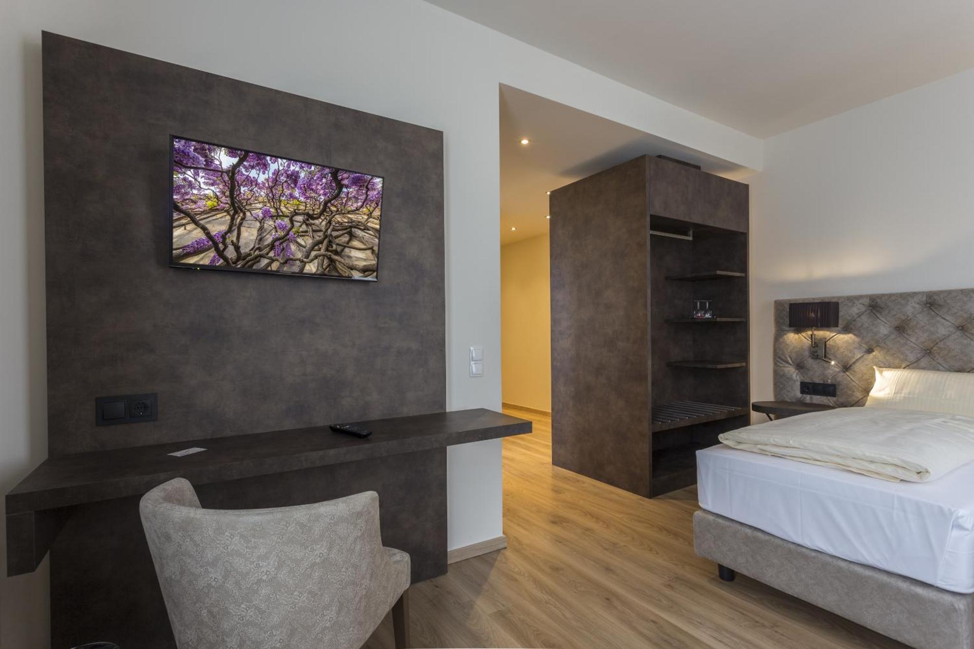 Hotel-Jakobslust Grünstadt 部屋 写真